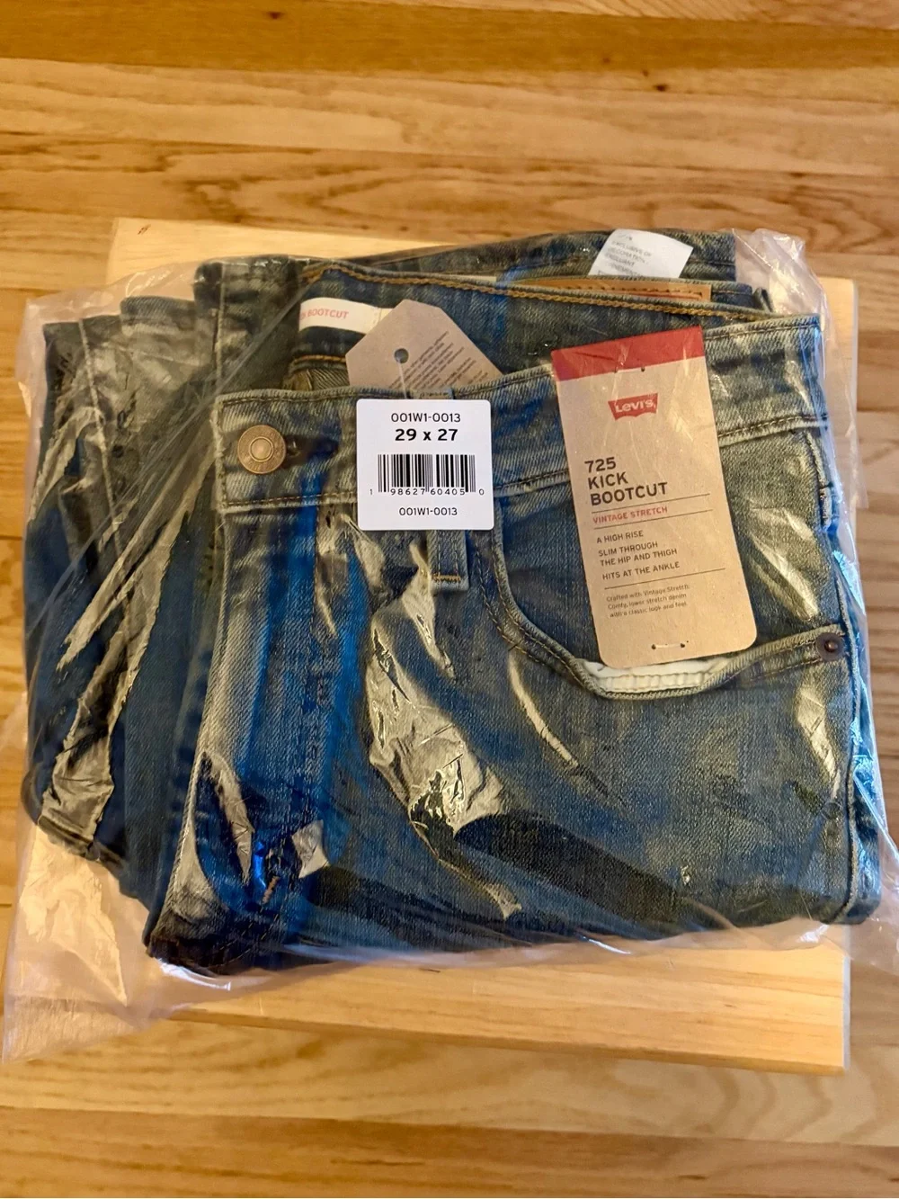 Levi's 725 Kick Boot Jeans